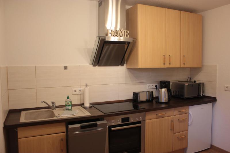 One-Bedroom Apartment image 4