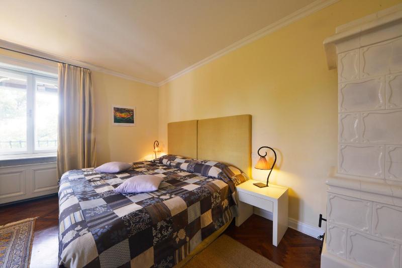 Standard Twin Room image 1