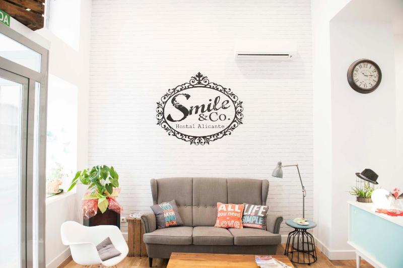 Hotel Smile & Co Hostal Boutique - image 29