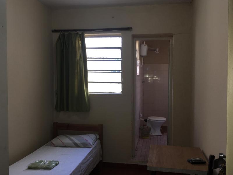 Hotel Chaves - Quartos Individuais - image 10