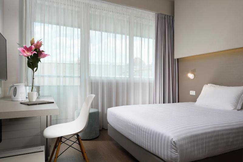 Budget Double Room image 1