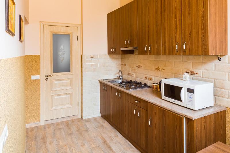 Apartment on Lesya Kurbasa 7 - image 15