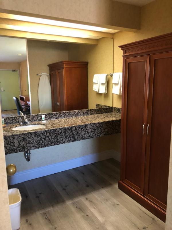 Standard Single Room image 2