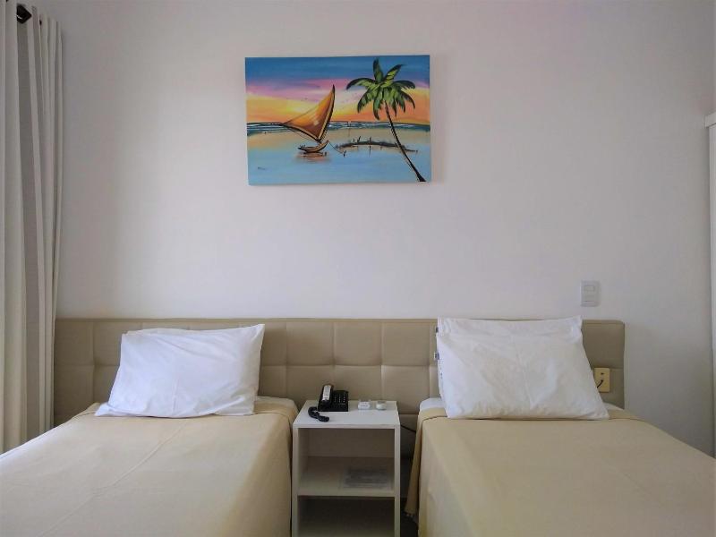 Simas Praia Hotel - image 42