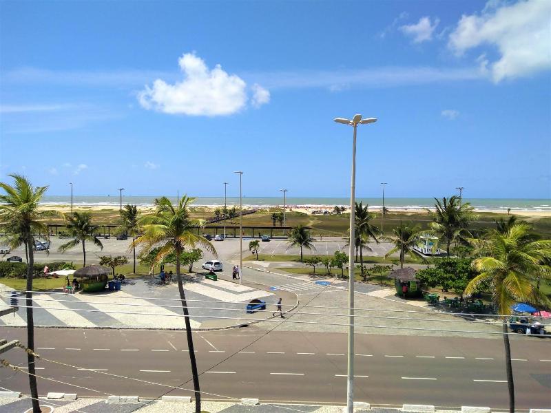 Simas Praia Hotel - image 29