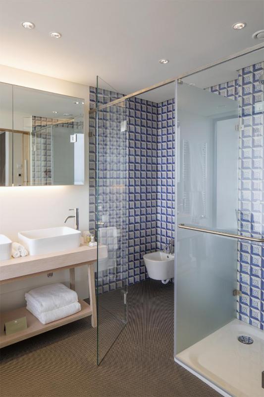 Suite image 4