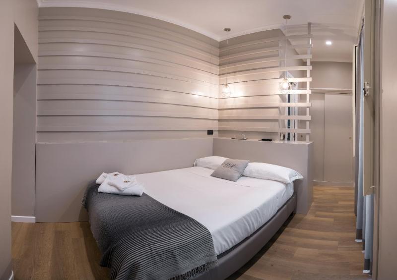 Economy Single Room image 2