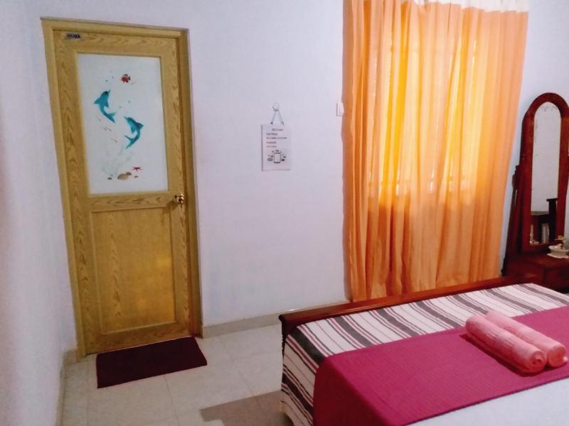 Unique Villa - image 15