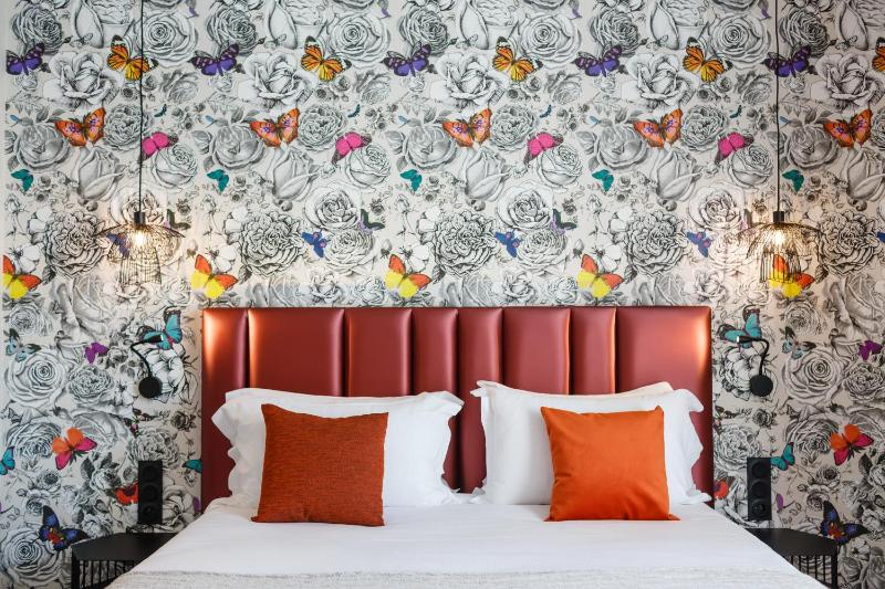 Standard Double or Twin Room image 3