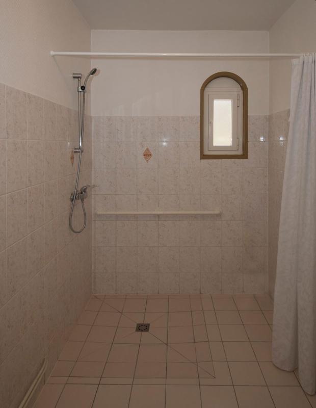 Double Room - Disability Access image 2