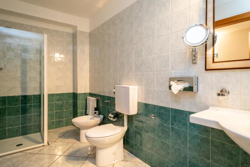 Hotel Capri Bardolino 3S - image 46