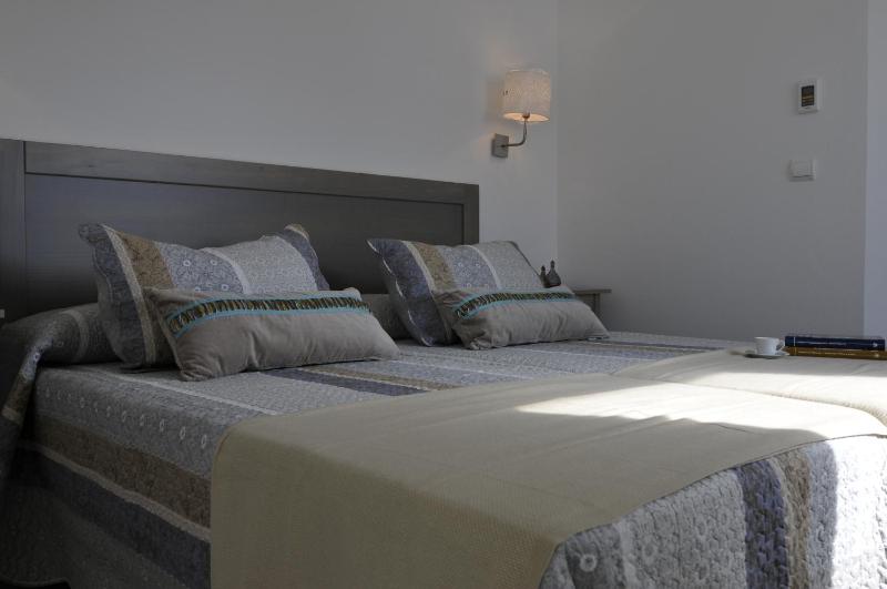 Double Room image 4