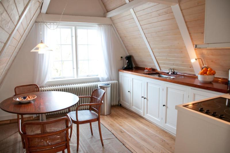 Apartment image 2