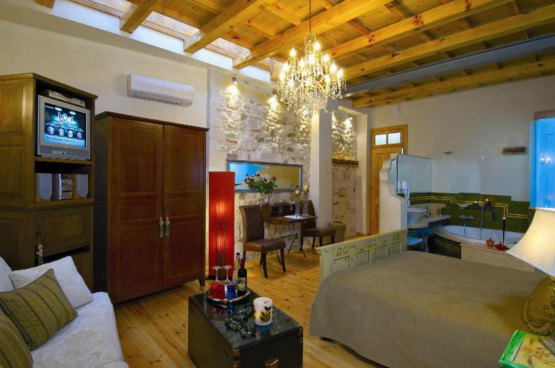 Junior Suite image 2