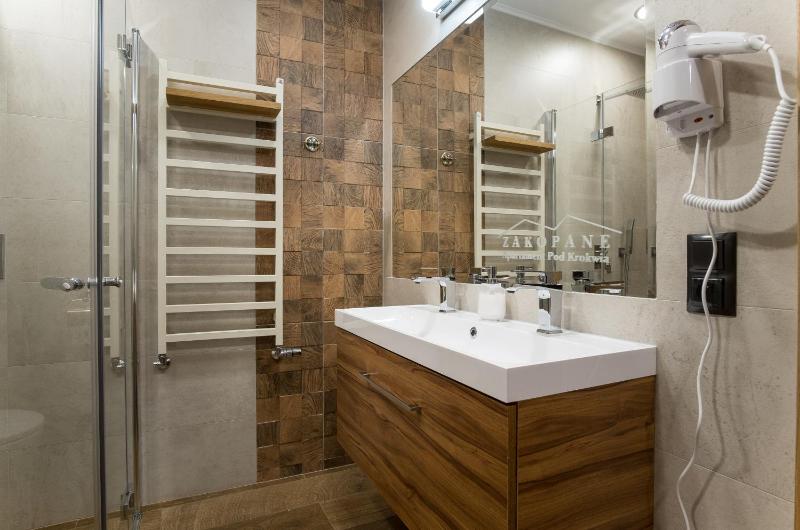 VIP Apartamenty POD KROKWIĄ SPA - image 35
