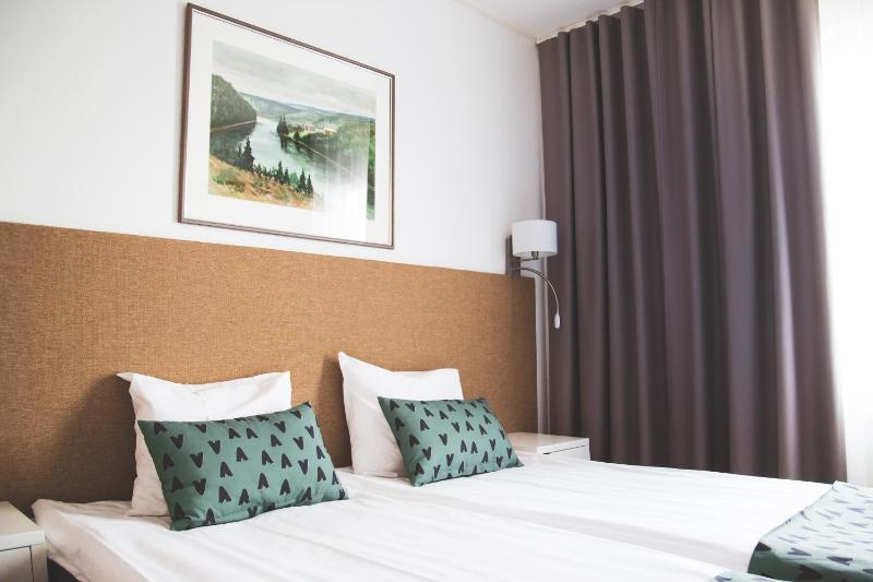 Single Room image 3