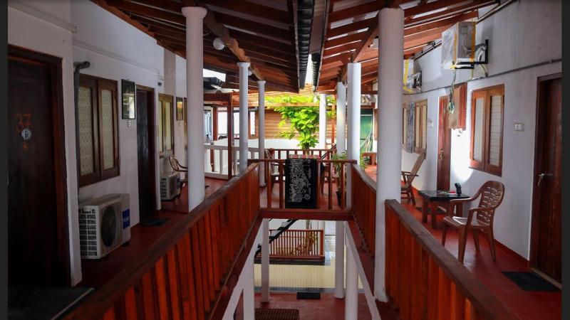 Hansa Surf Hotel - image 35