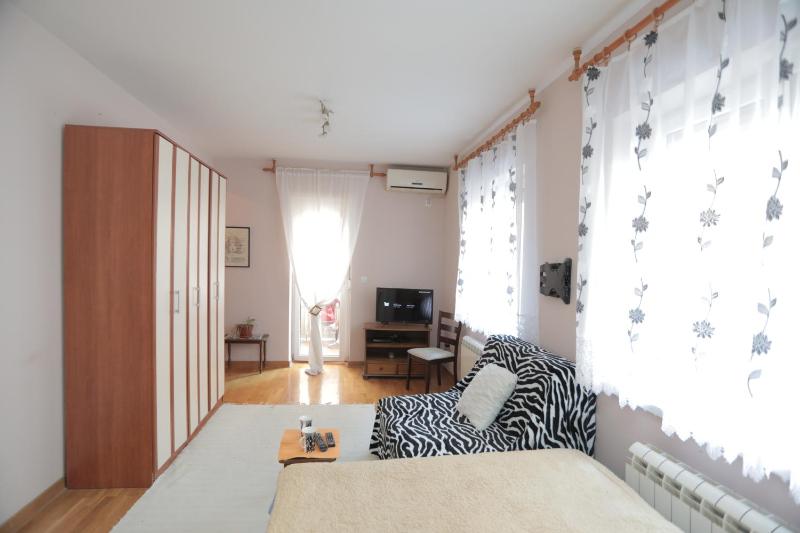 Apartments Leon - image 11