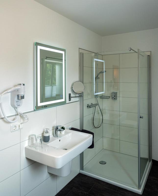 Superior Single Room image 1