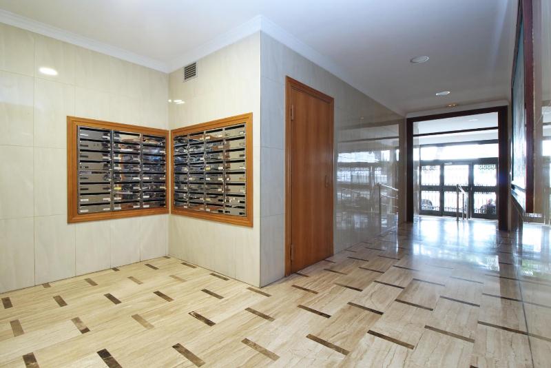 Apartment image 2