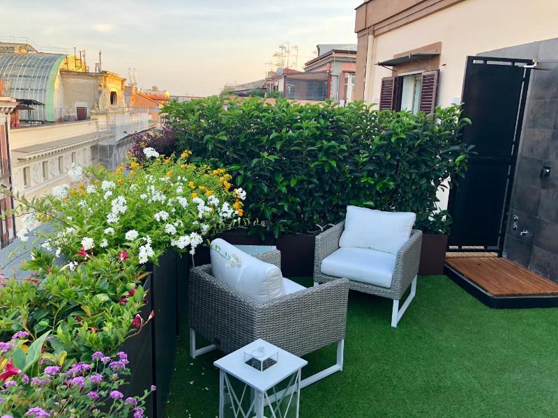 Apartment with Terrace image 3