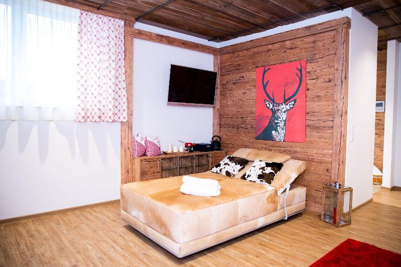 Junior Suite with Sauna image 3