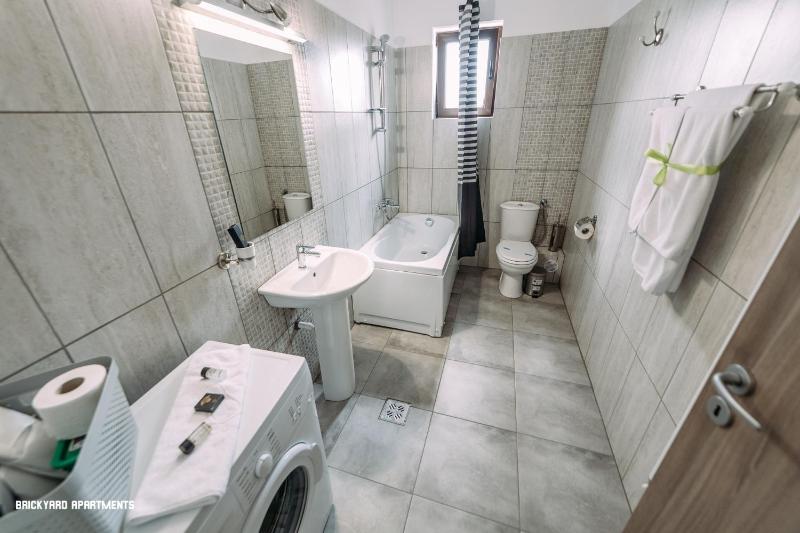 Apartment image 4