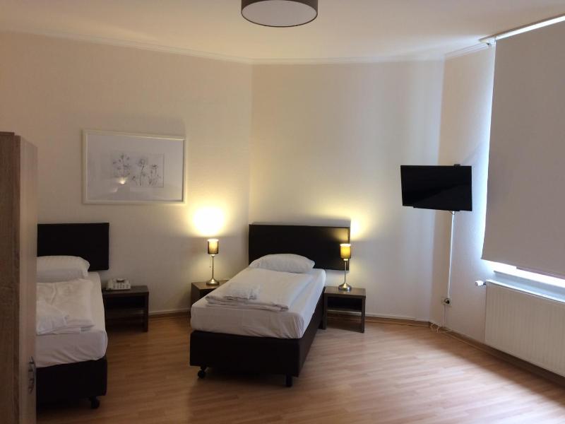 Family Room image 2