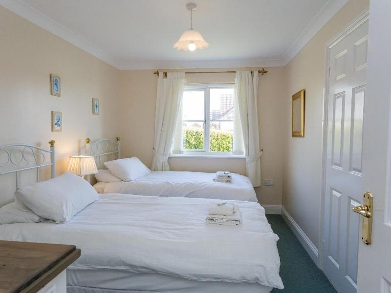 Holiday Home image 4