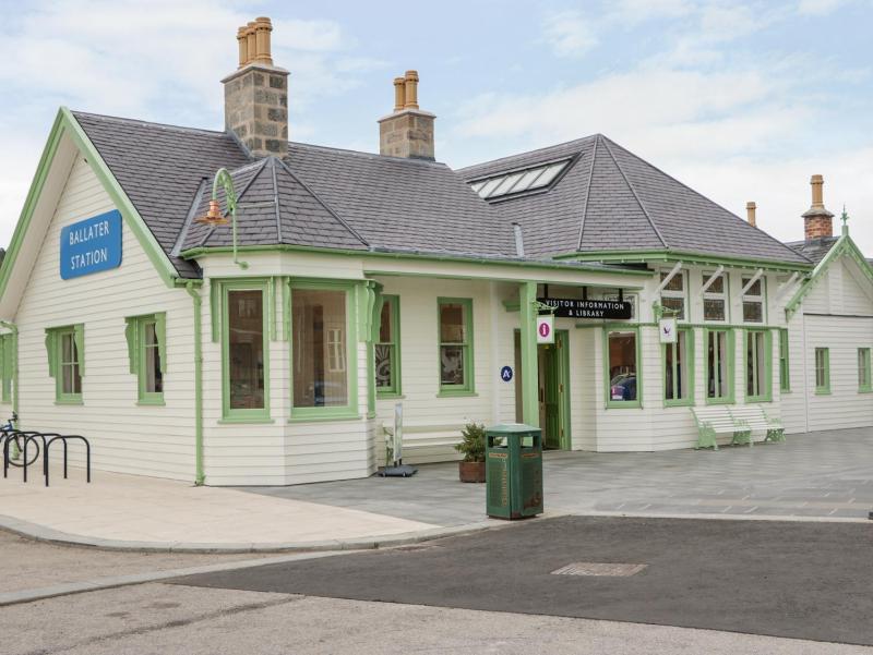 Holiday Home image 1