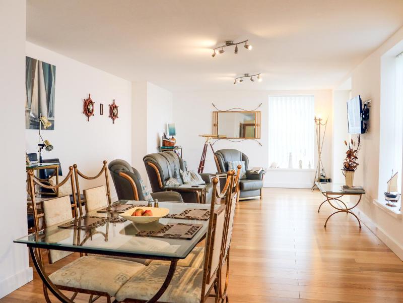 Holiday Home image 2