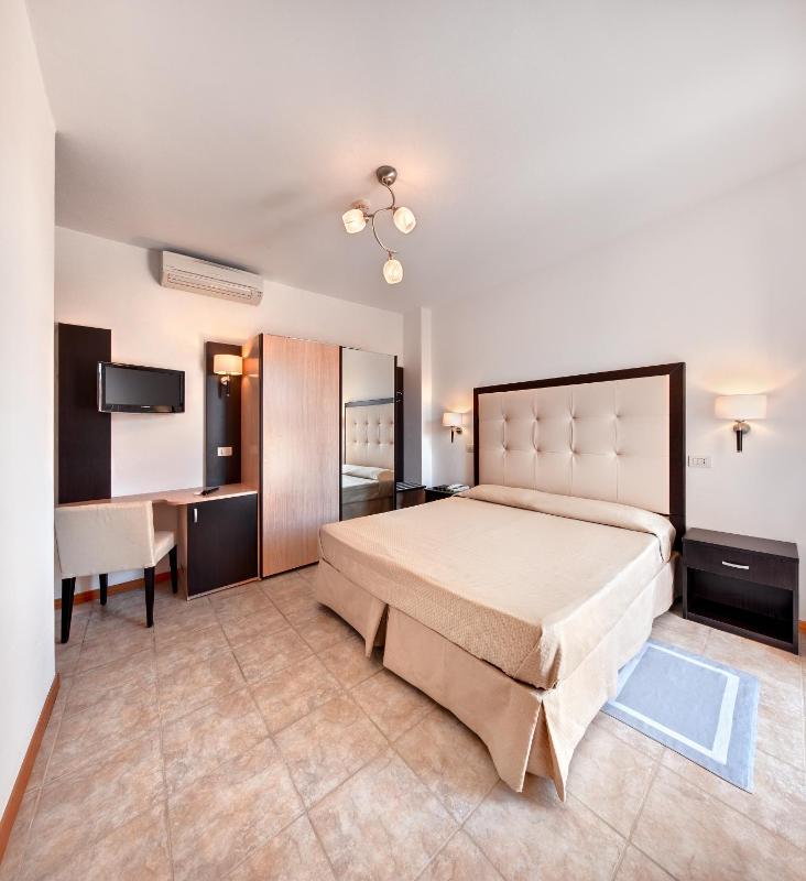 Hotel Bahia - image 27