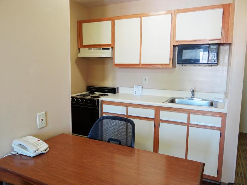 Studio with 2 Double Beds - Non-Smoking image 2