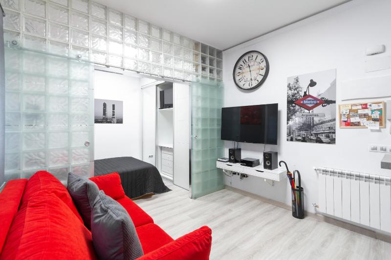 Argüelles Apartment - image 7