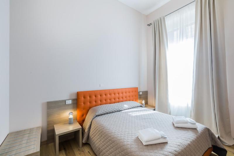 Superior Double Room image 3