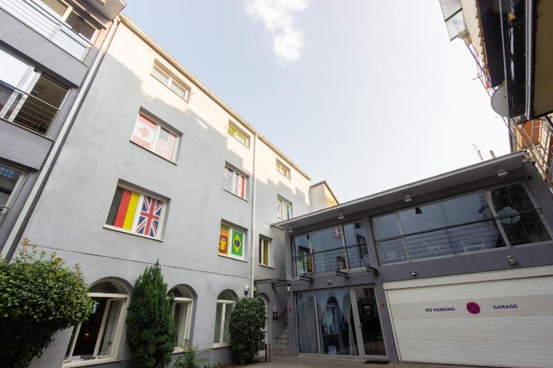 Whole Wide World Hostel - image 16
