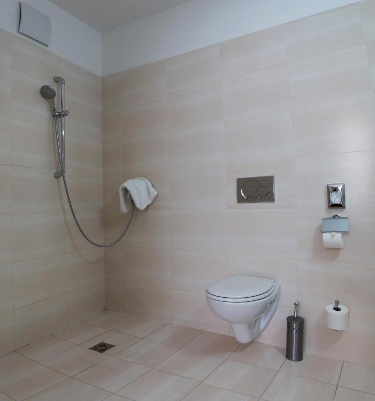 Double Room image 3