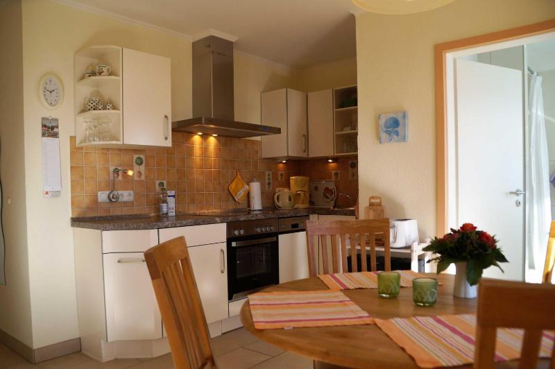 Two-Bedroom Apartment with Lake View image 3