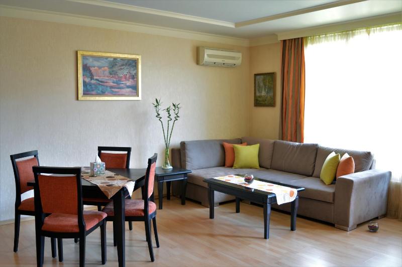 Apartment image 2