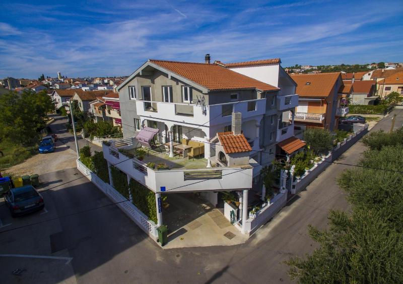 Apartments Helena - image 8