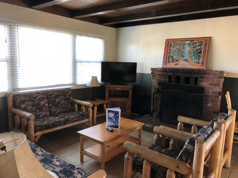 Two-Bedroom Villa image 4