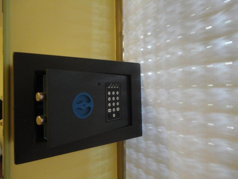 Triple Room image 4