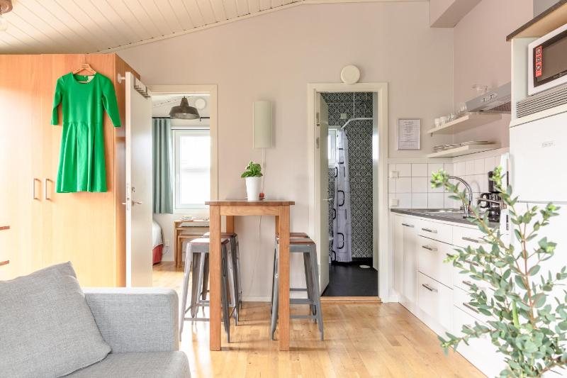 Cottage (4 Adults) image 3