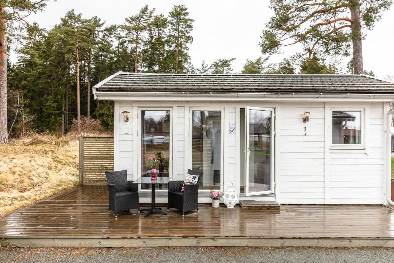 Cottage (2 Adults) image 1