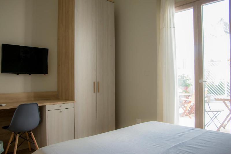 Double Room with Private Bathroom image 4
