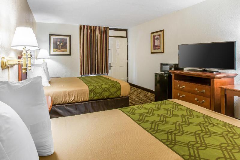 Double Room with Two Double Beds - Non-Smoking image 2