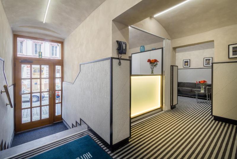 Hotel White Lion - image 10