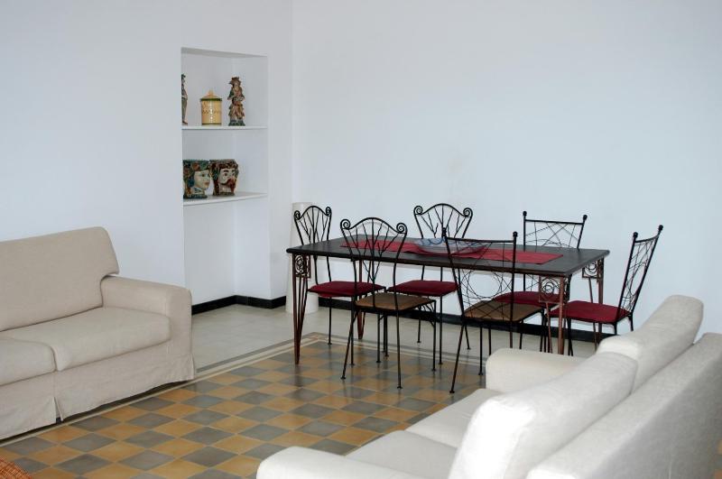 Two-Bedroom Villa image 3