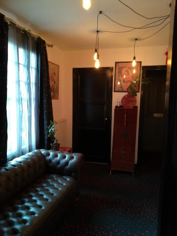 One-Bedroom Suite image 3