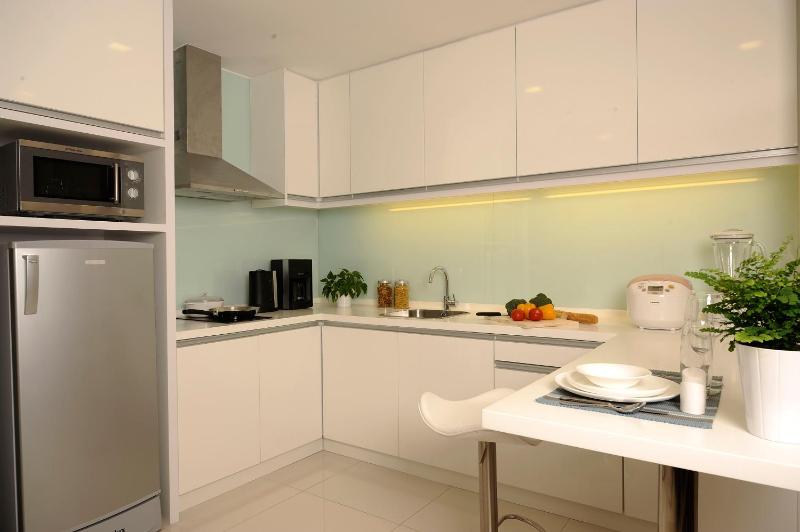 Three-Bedroom Executive Apartment